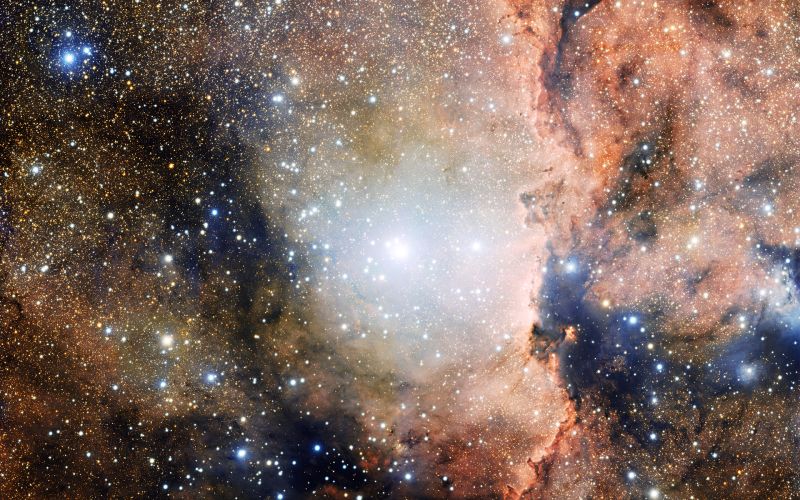 Soubor:Star cluster NGC 6193 and nebula NGC 6188-1920.jpg