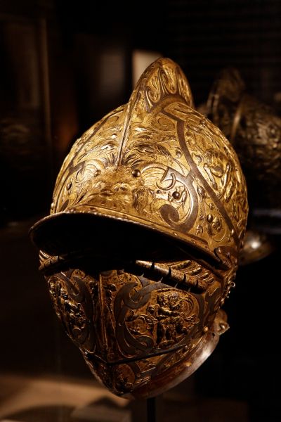 Soubor:Sous l'égide de Mars - Bourguignotte Medicis - 001.jpg