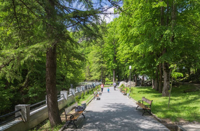 Soubor:2016 Bordżomi, Park Centralny (20).jpg