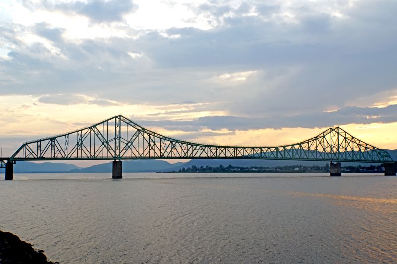 Soubor:NB-01072-J. C. Van Horne Bridge-DJFlickr.jpg