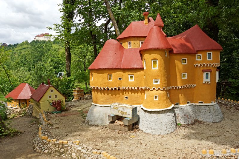 Soubor:Croatia-00757-Model of Veliki Tabor Castle-DJFlickr.jpg